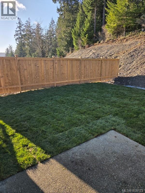 2576 Nickson Way - 3
