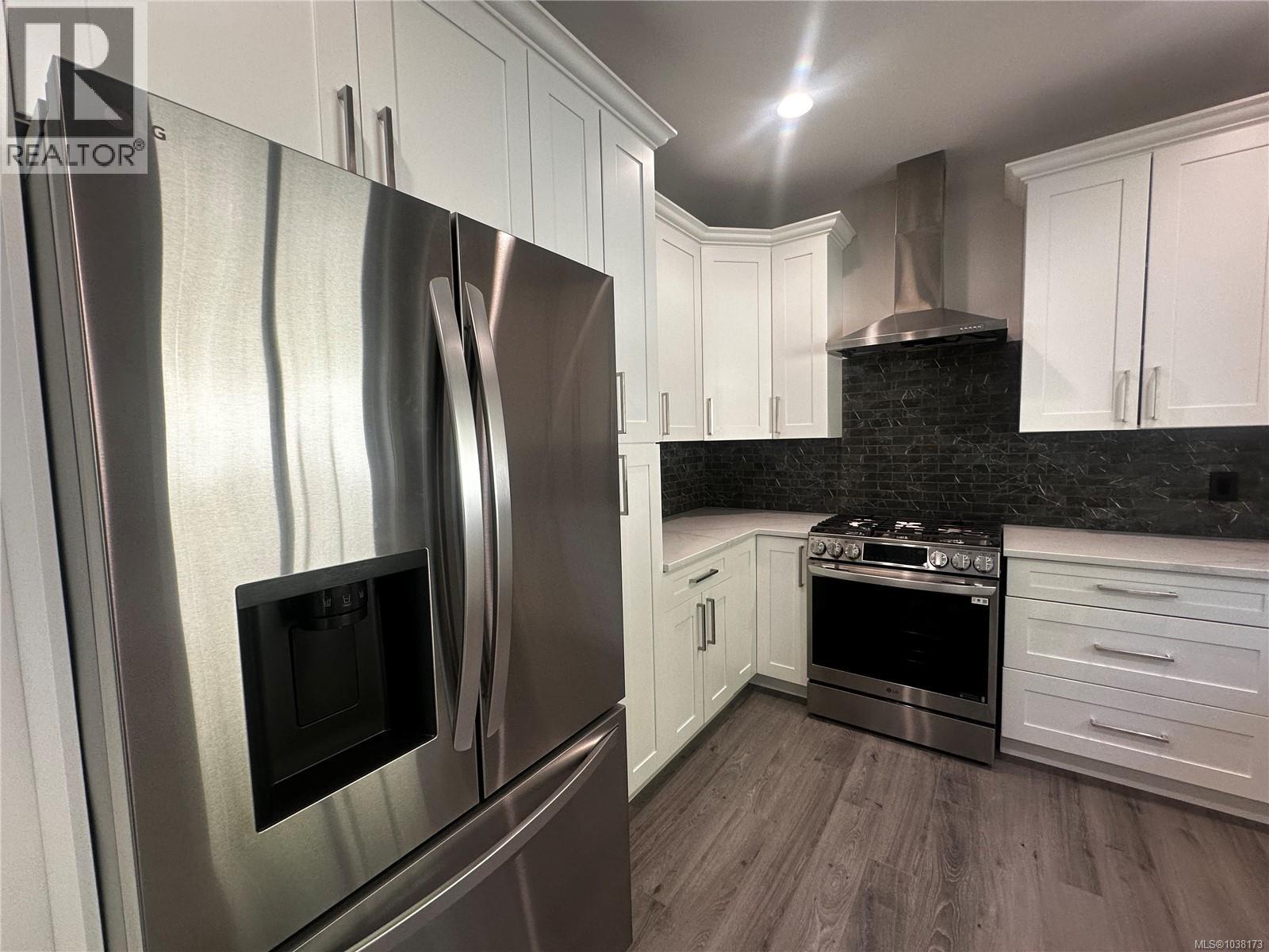  2576 Nickson Way, Sooke