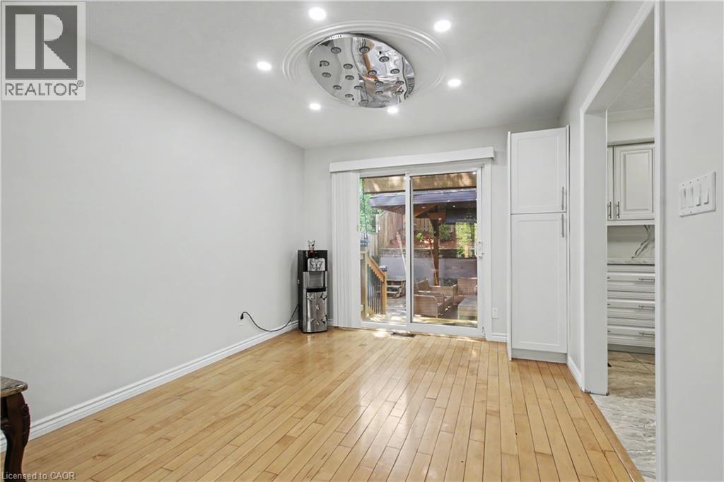 326 MANCHESTER Road - 14