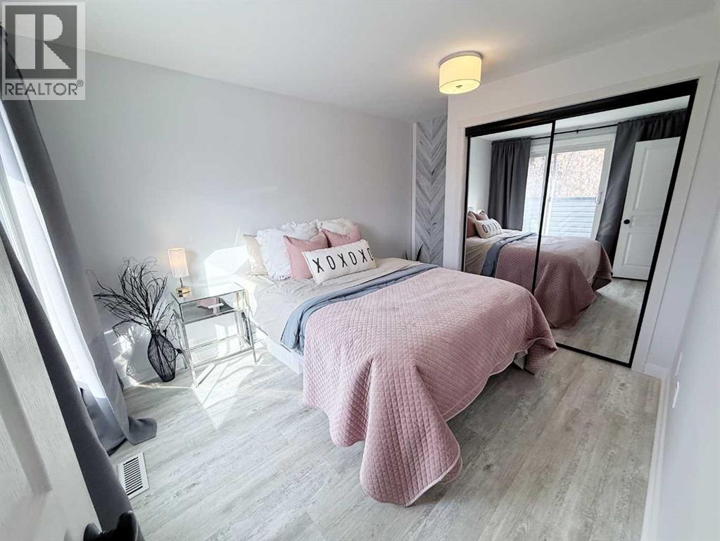 #112 25 Glamis Green SW - 18
