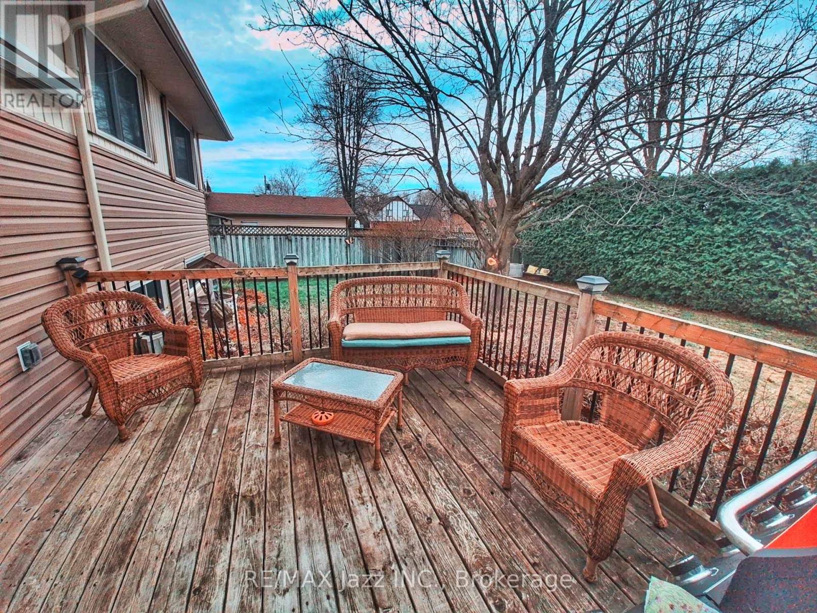 17 HURON DRIVE - 35