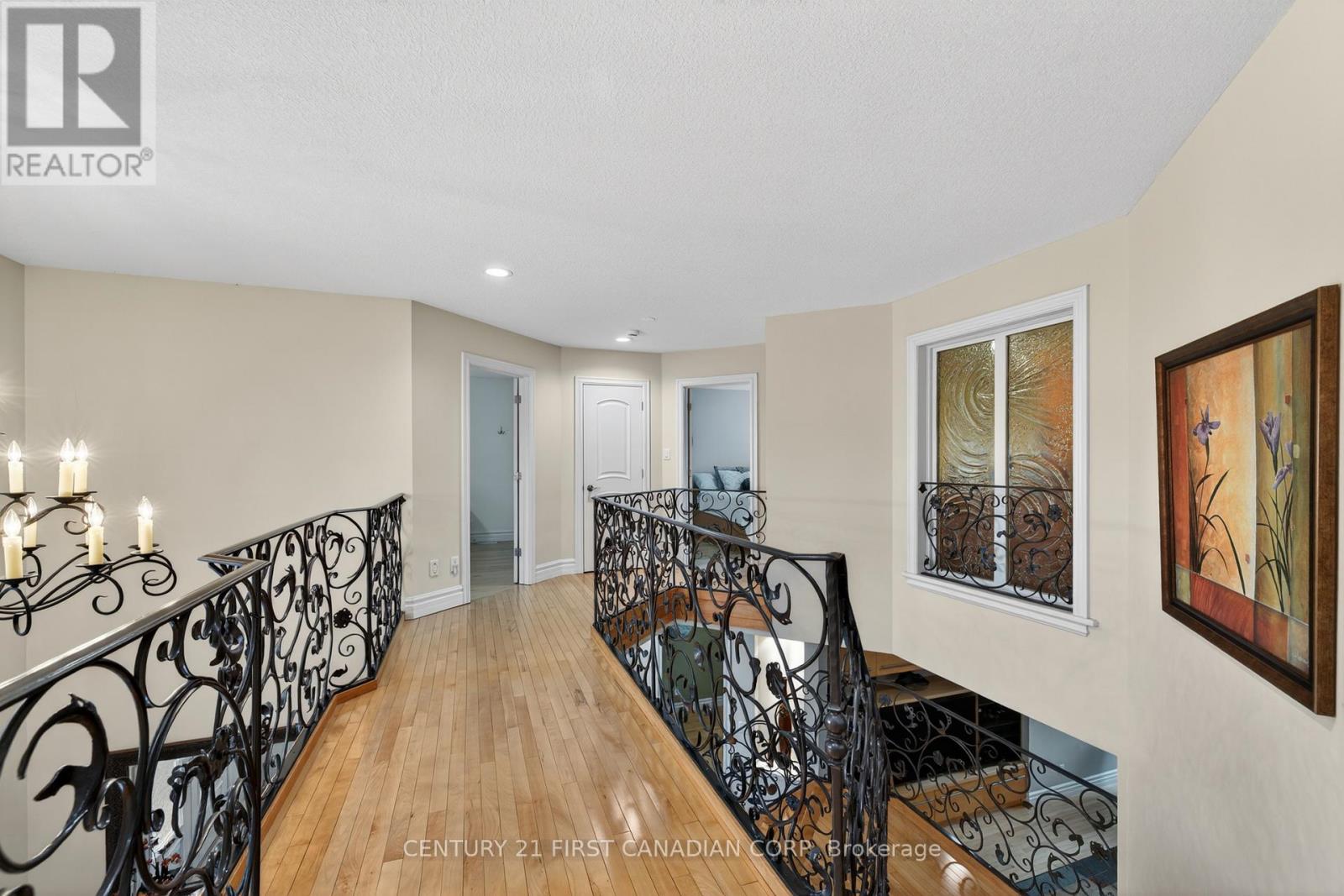 #2 7222 CLAYTON WALK - 22