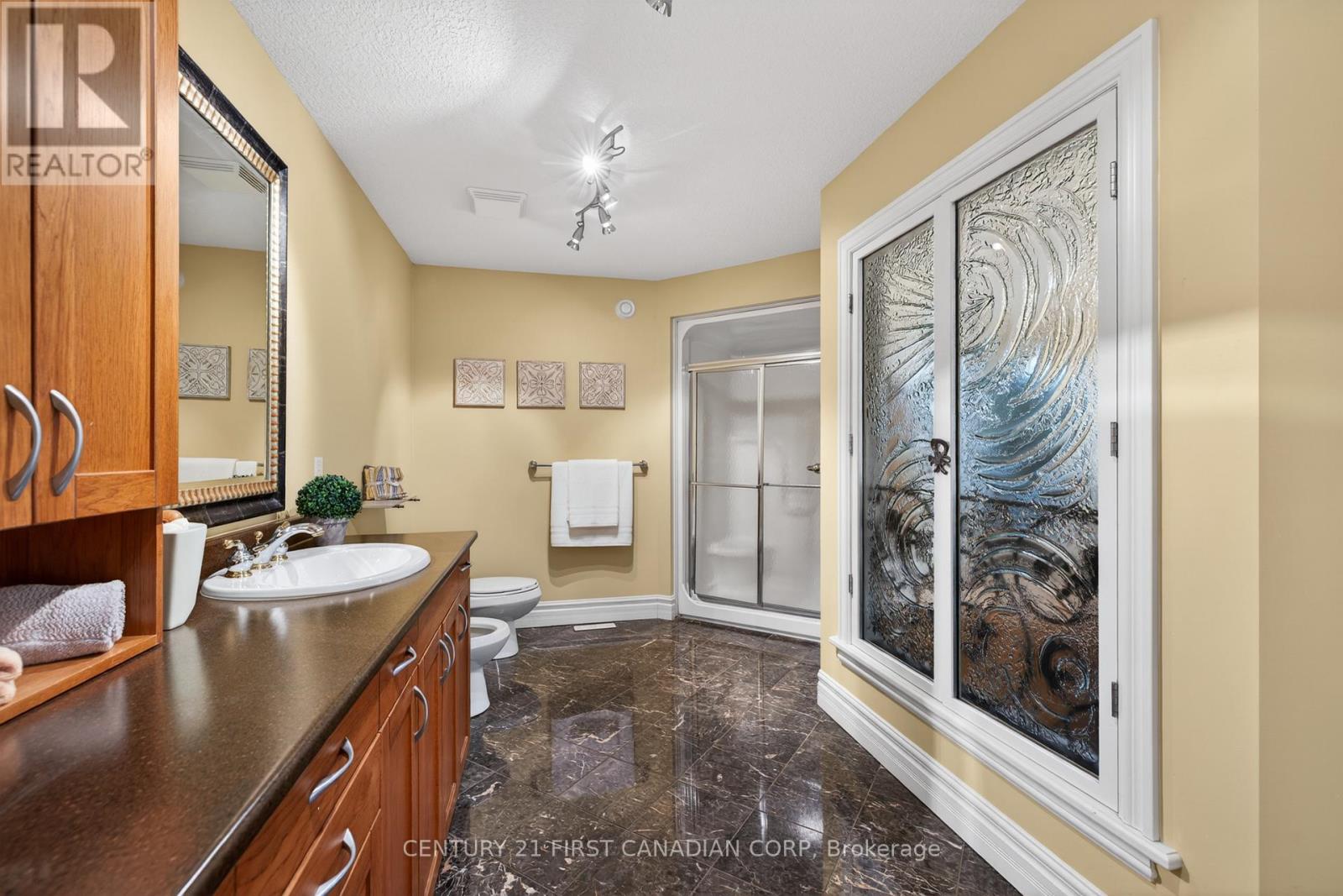 #2 7222 CLAYTON WALK - 37