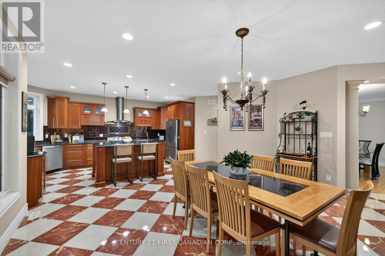 #2 7222 CLAYTON WALK - 9