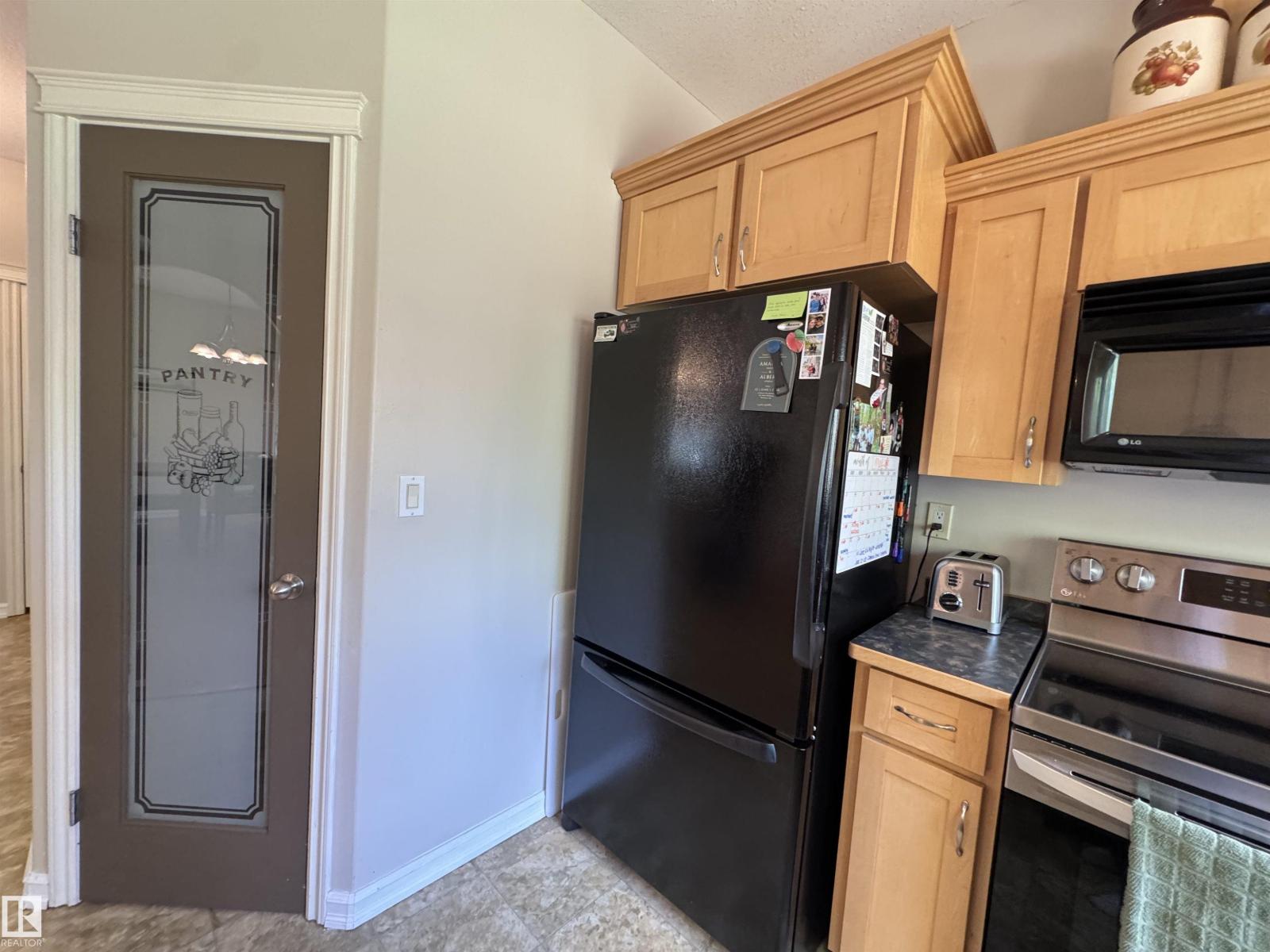 #22 53407 RGE ROAD 30 - 28