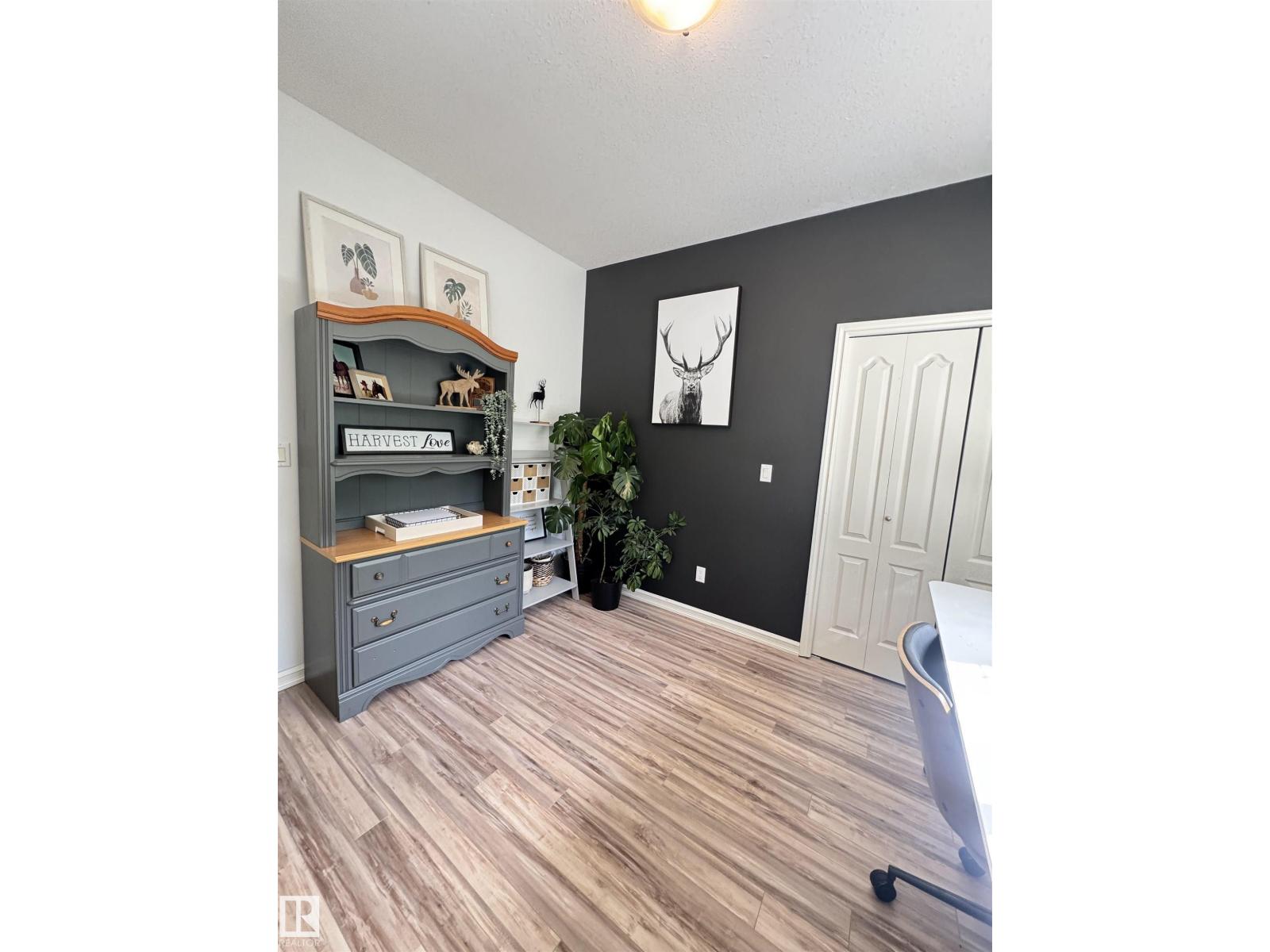 #22 53407 RGE ROAD 30 - 30