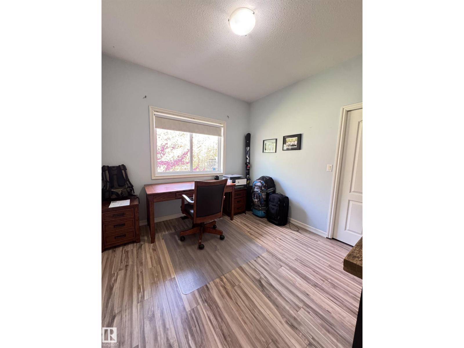 #22 53407 RGE ROAD 30 - 32
