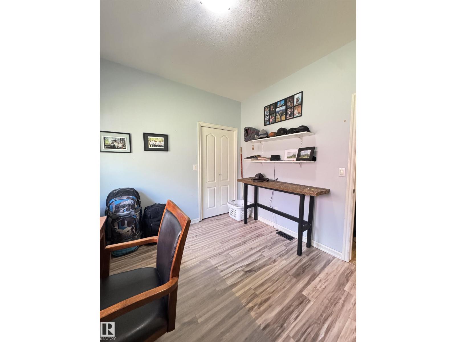 #22 53407 RGE ROAD 30 - 33