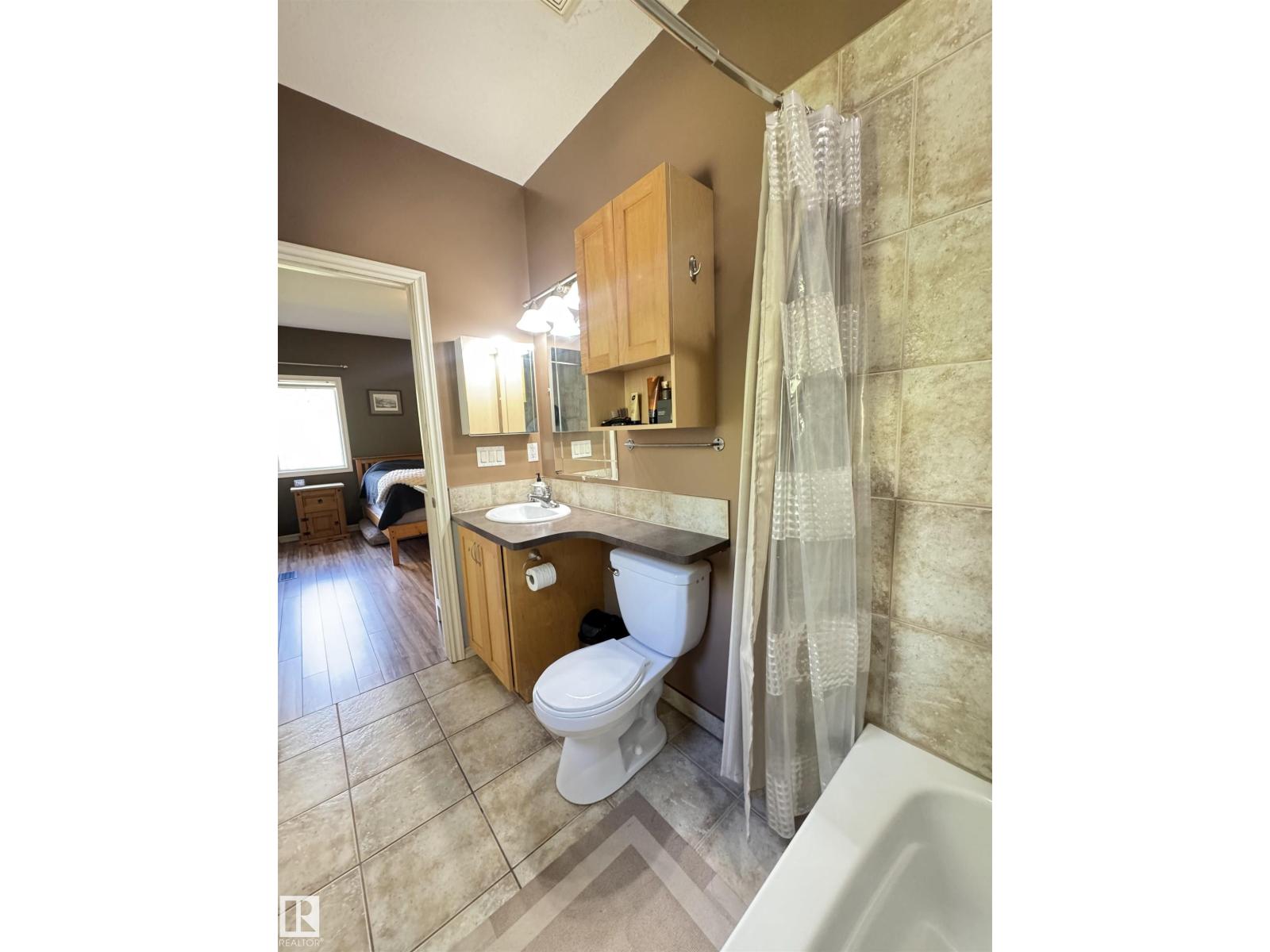#22 53407 RGE ROAD 30 - 42
