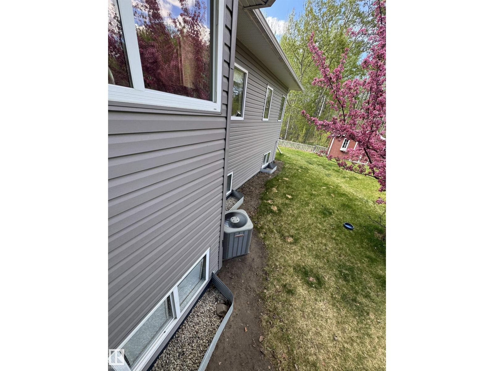 #22 53407 RGE ROAD 30 - 58