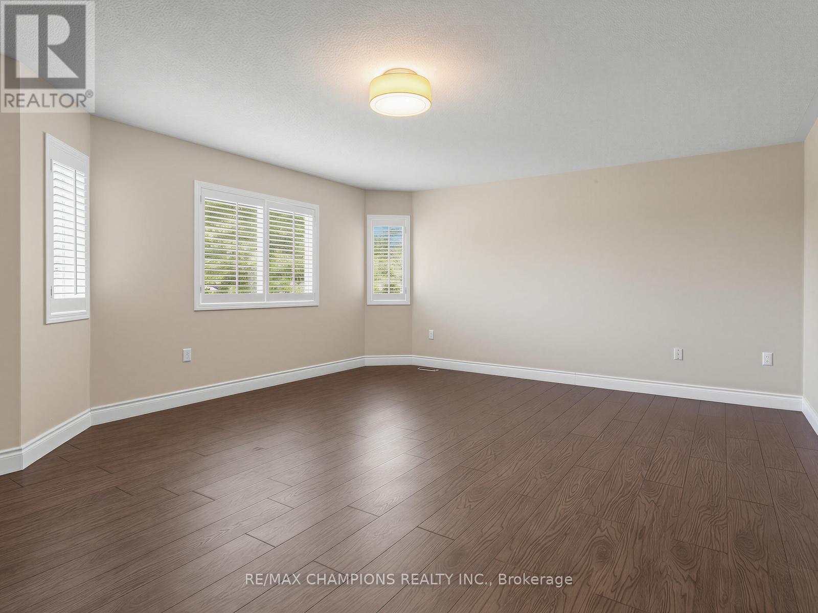 1 CLUSTER OAK PLACE - 22