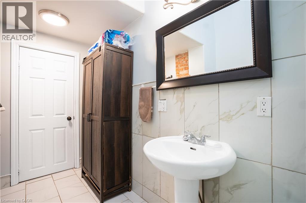 12 WALPOLE Drive - 14