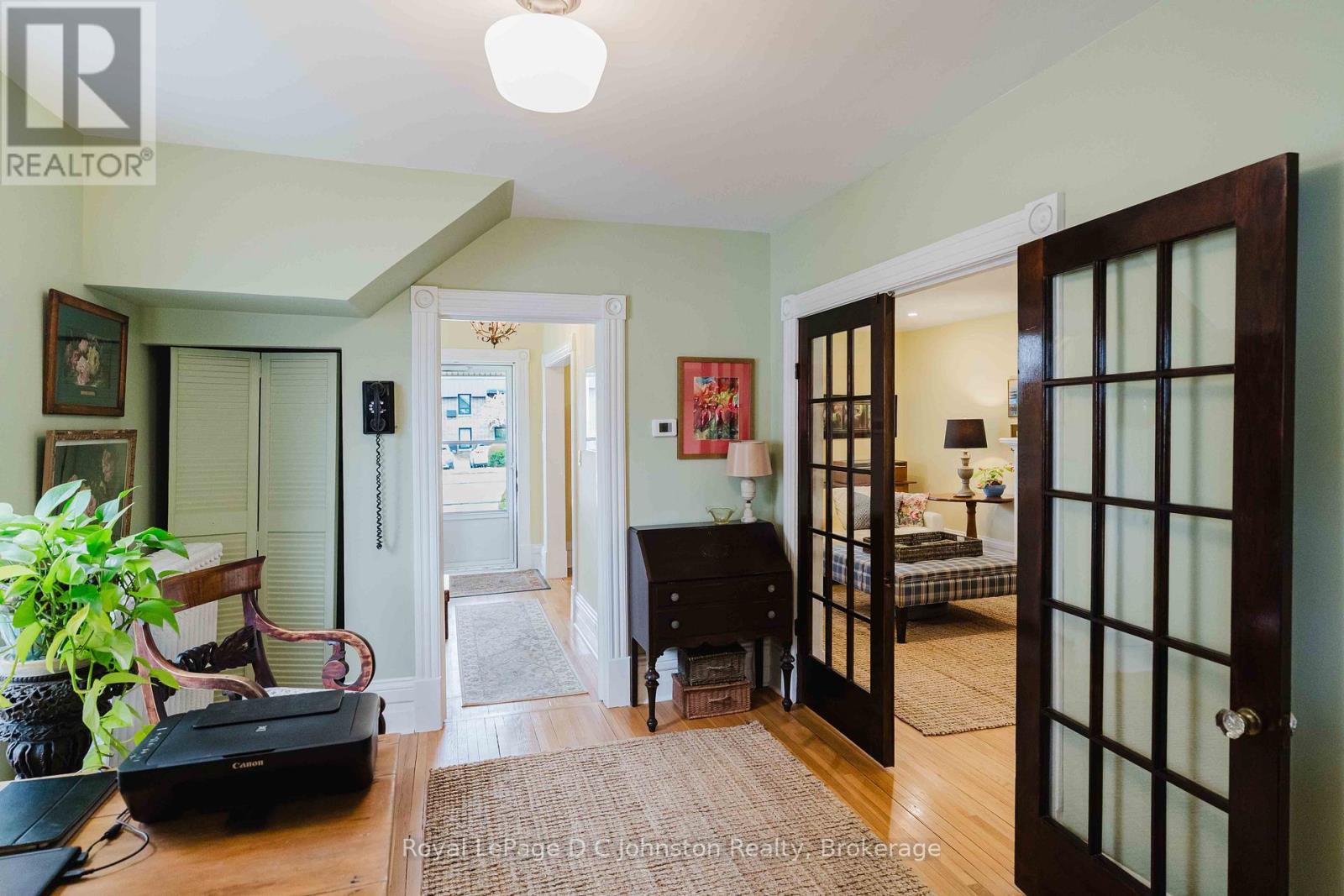 111 ALBERT STREET N - 15