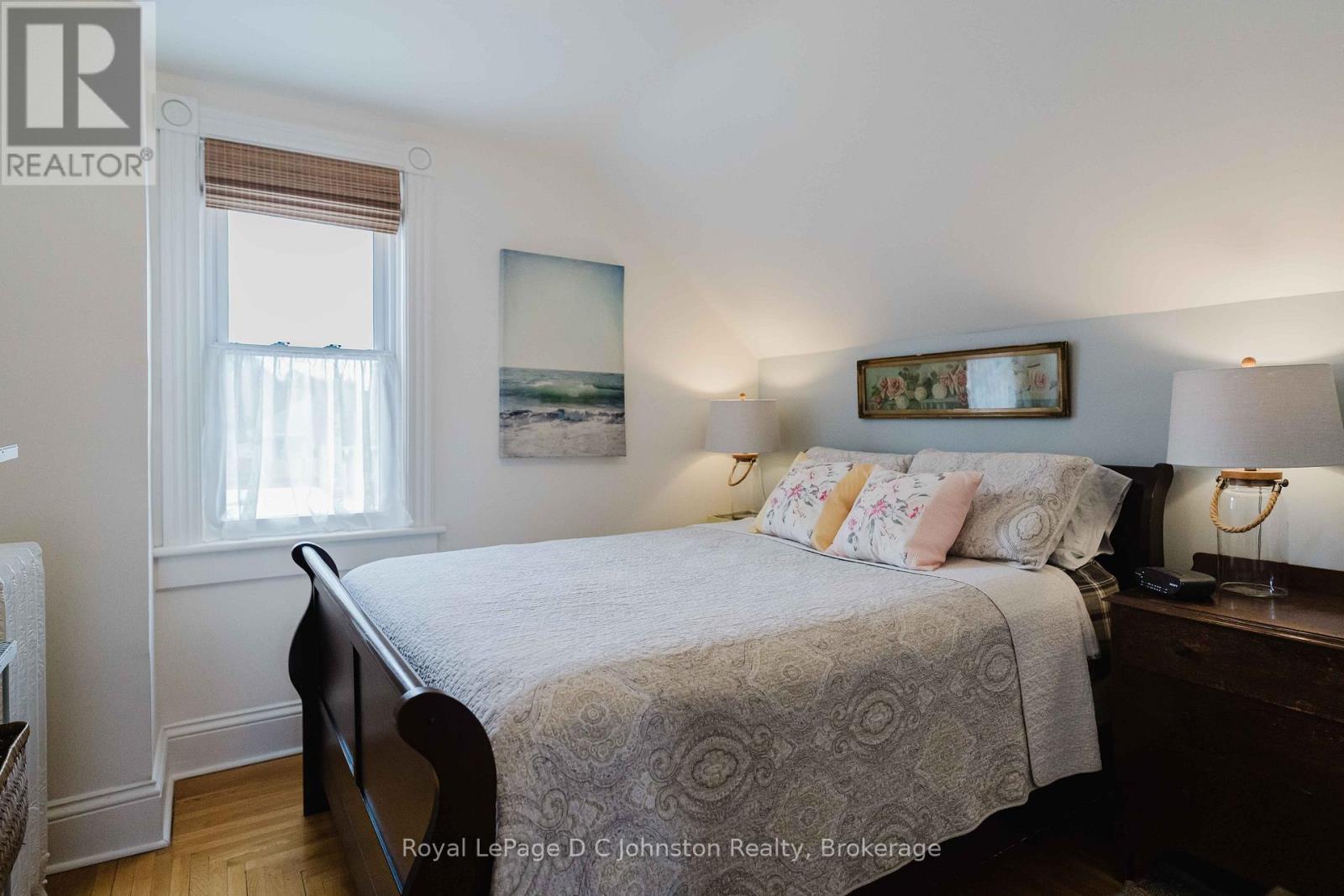 111 ALBERT STREET N - 31