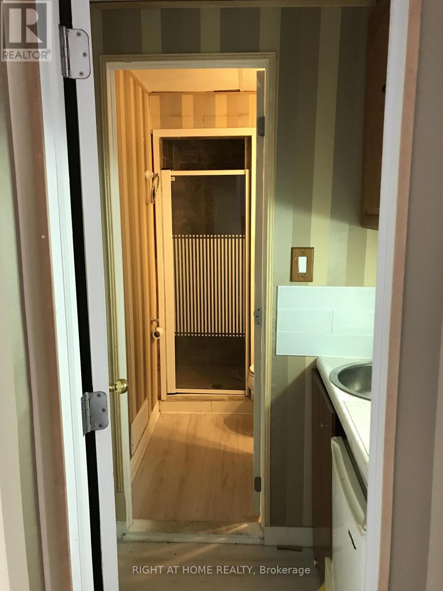 104 DANFORTH ROAD - 17