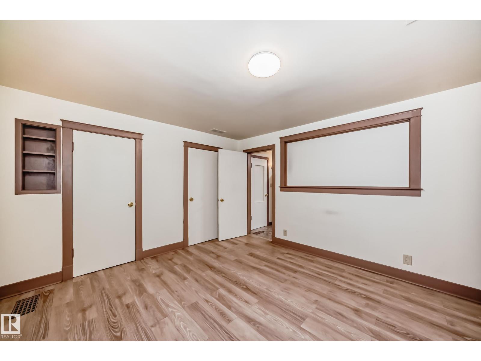 11309 115 ST NW - 42