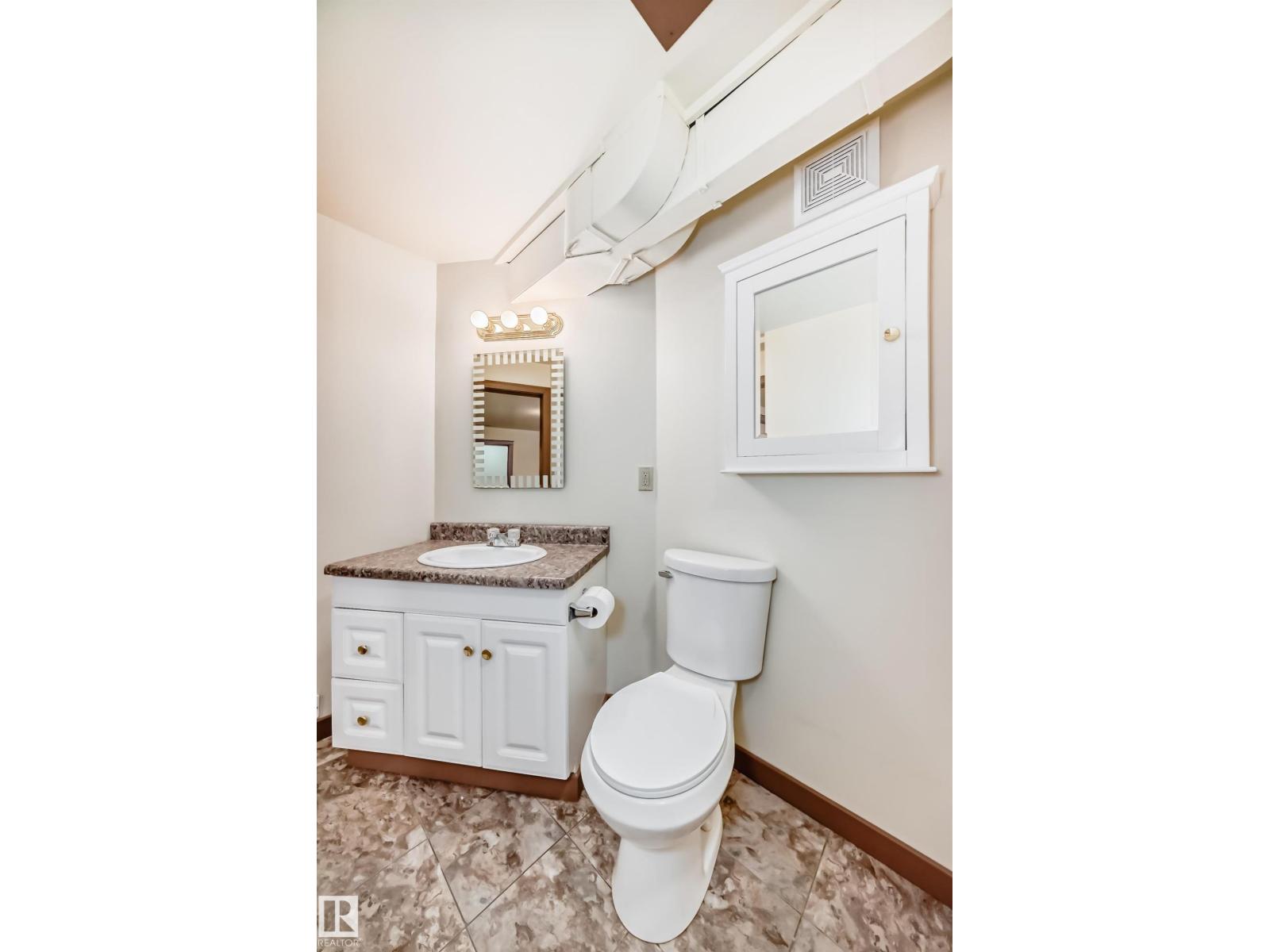 11309 115 ST NW - 45