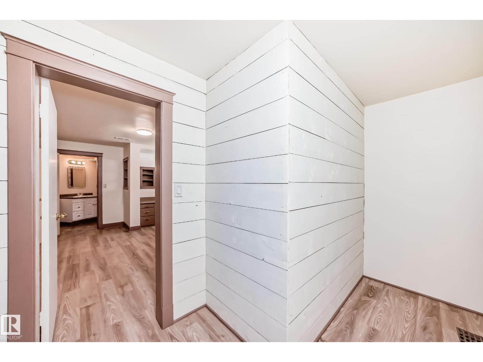 11309 115 ST NW - 47