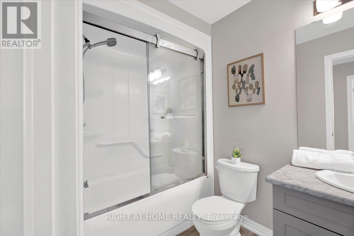 9338 WHITE OAK AVENUE - 23