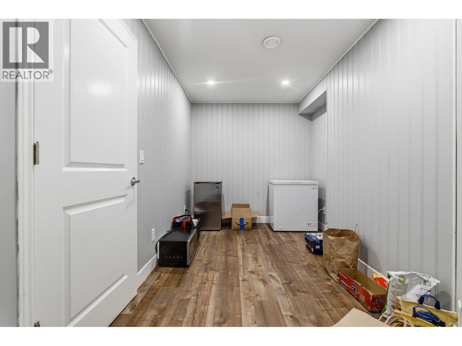 3516 Camelback Drive - 43