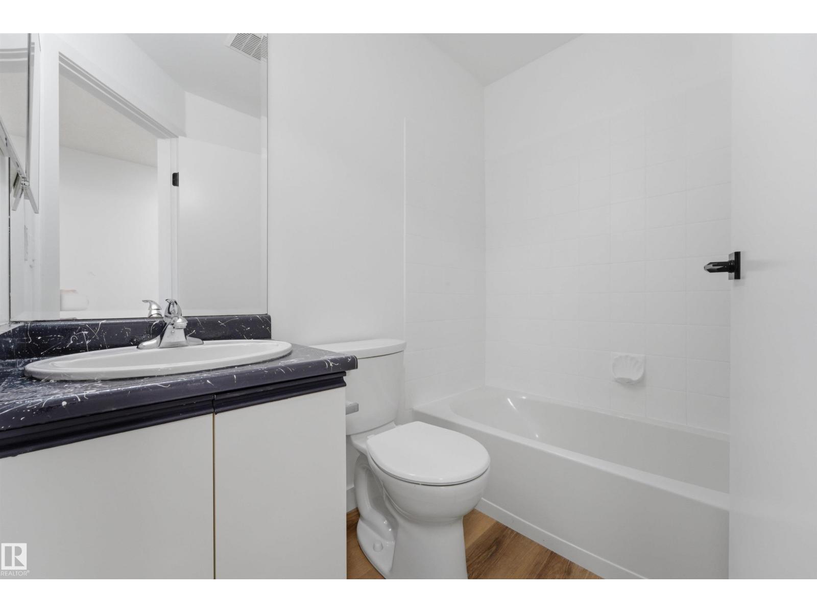 #302 2508 50 ST NW NW - 6