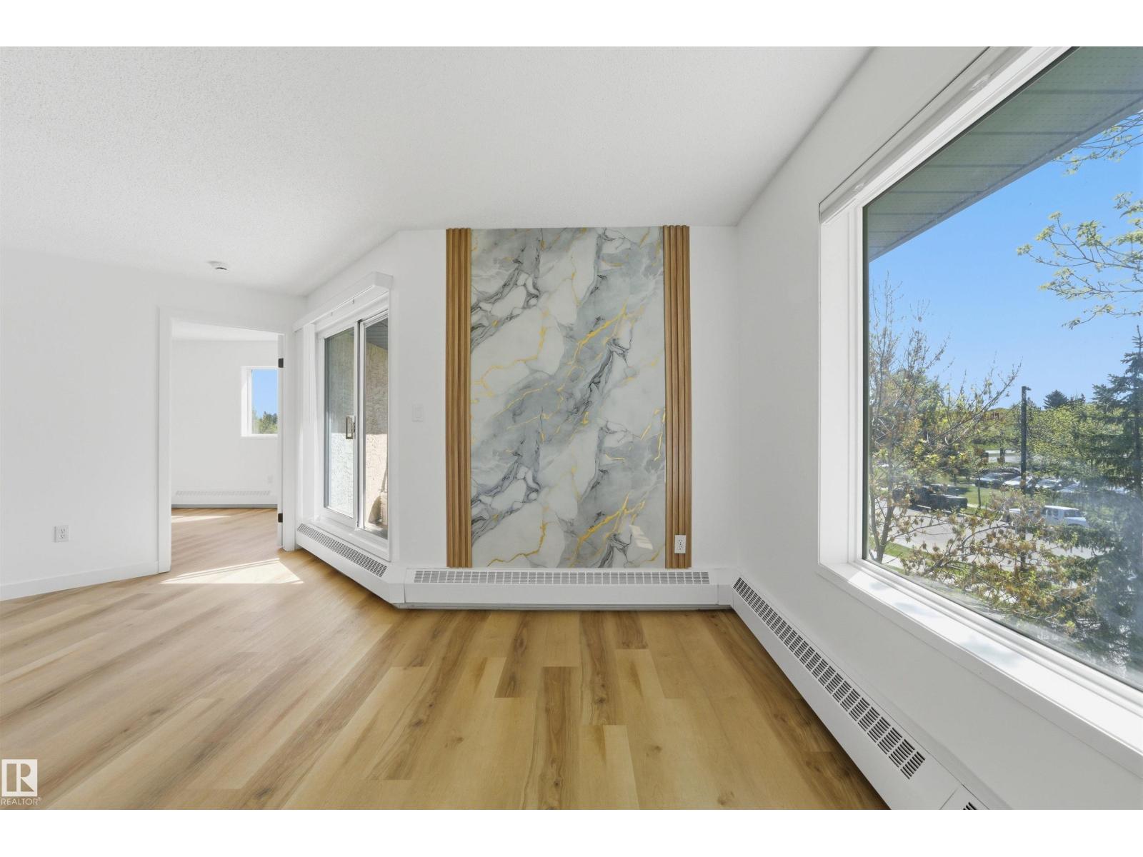 #302 2508 50 ST NW NW - 16