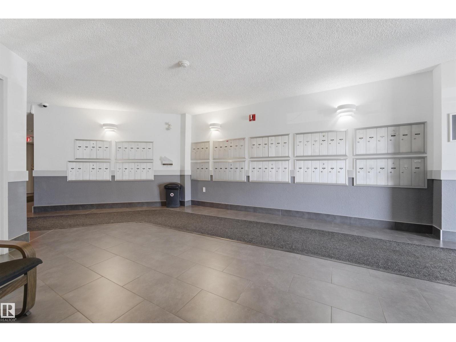#302 2508 50 ST NW NW - 36