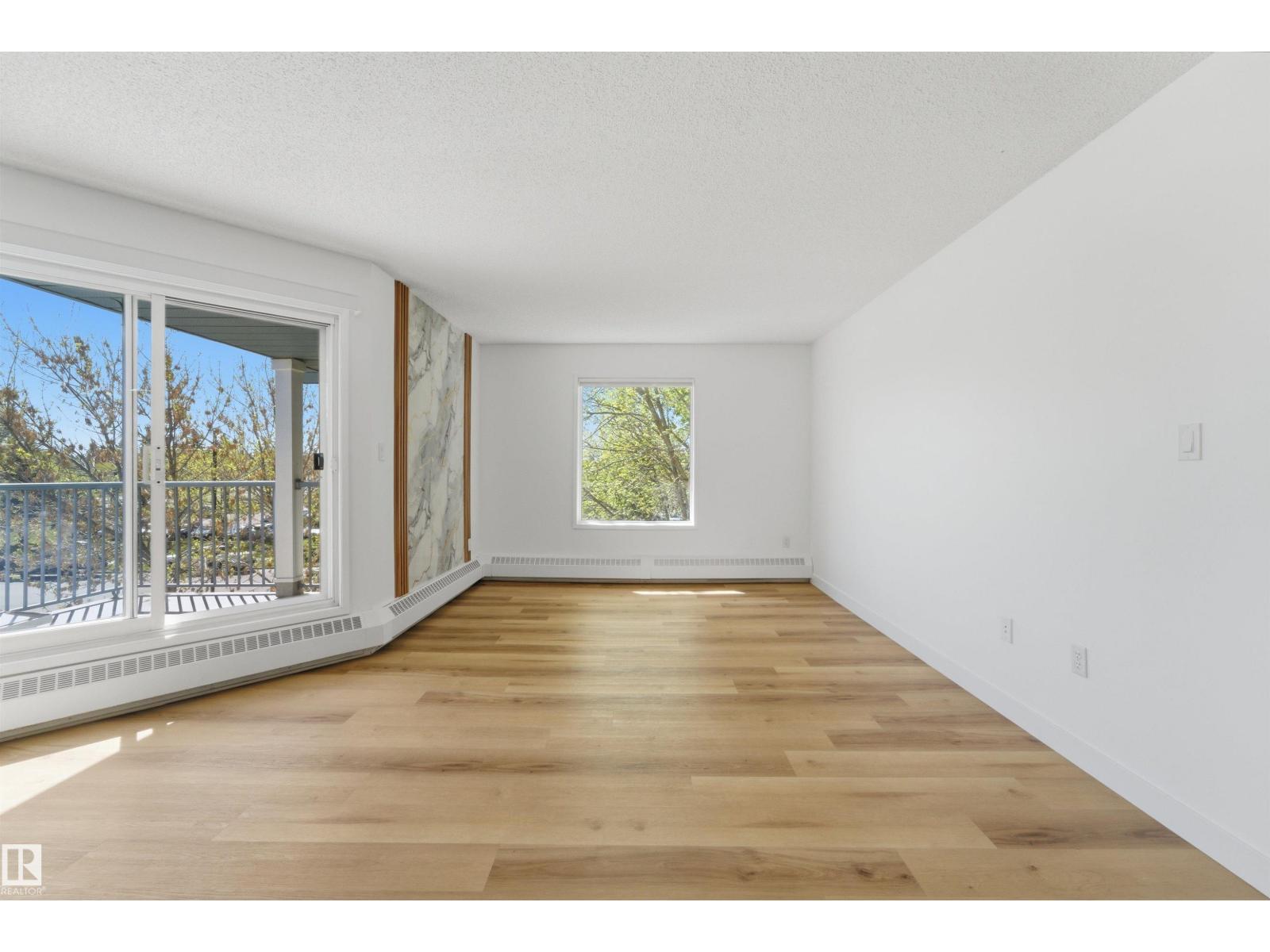 #302 2508 50 ST NW NW - 12