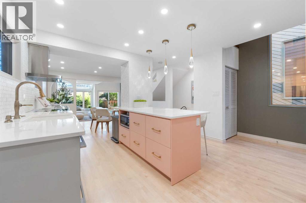 2531 7 Avenue NW - 12