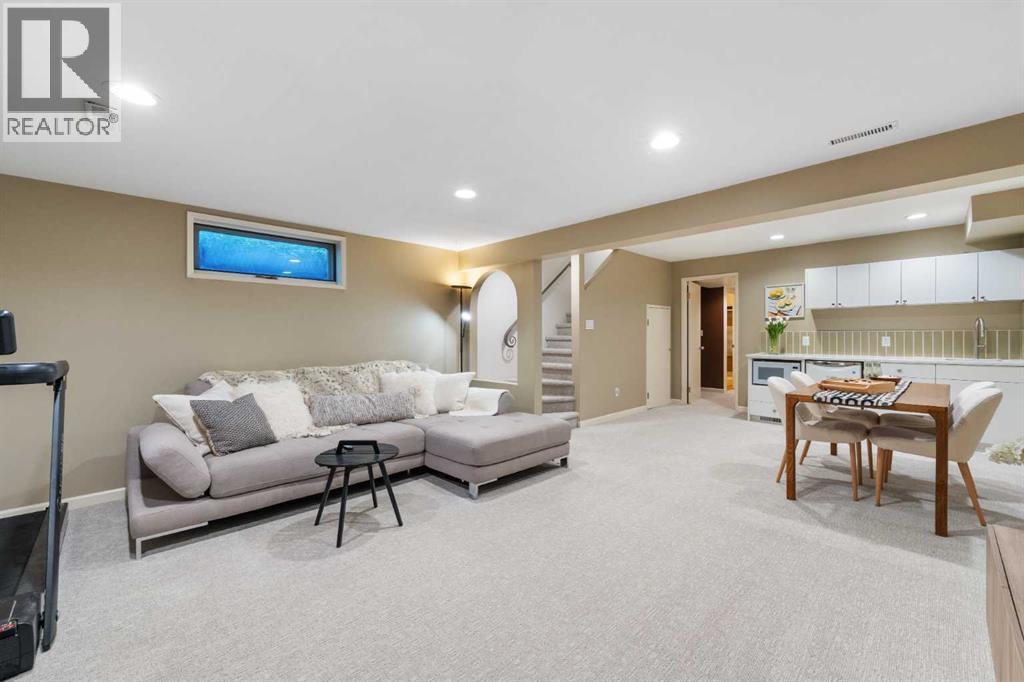 2531 7 Avenue NW - 37