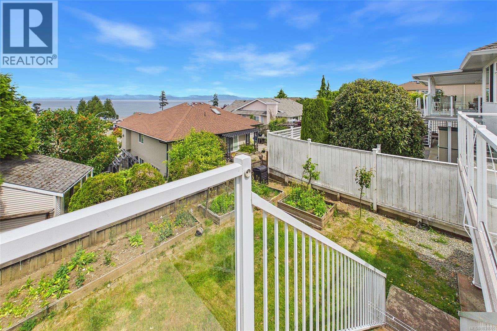 6386 Groveland Dr - 28