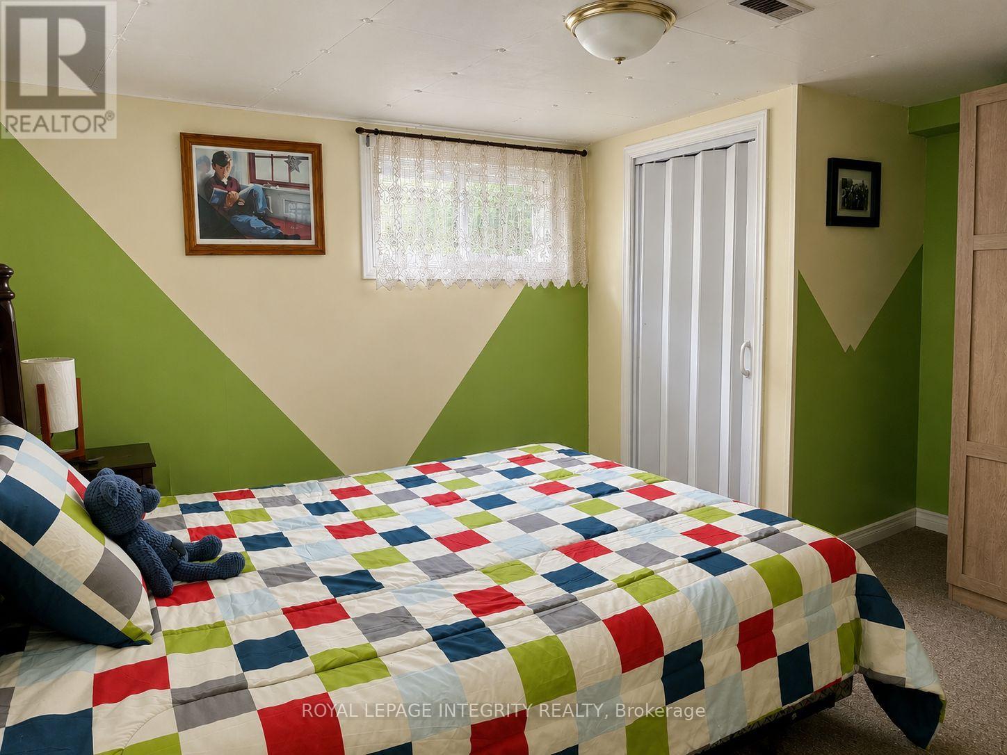 145 DANIS AVENUE - 8