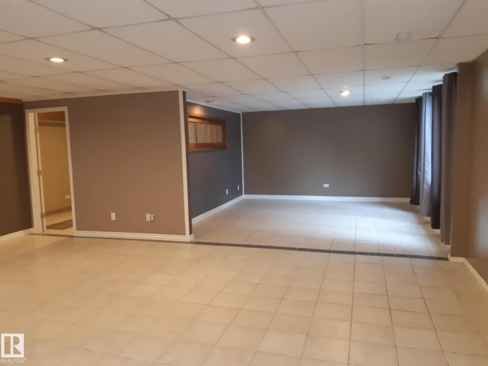 3809 112 AV NW - 7