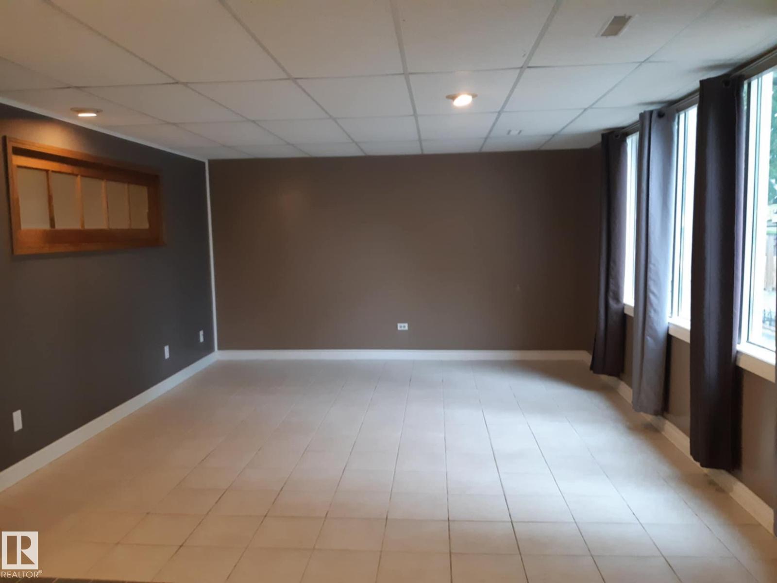 3809 112 AV NW - 5