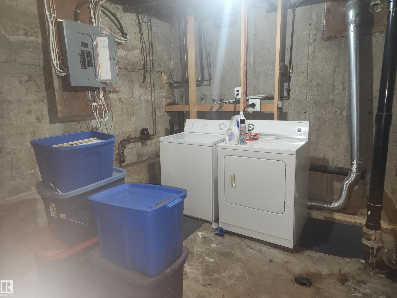 3809 112 AV NW - 22