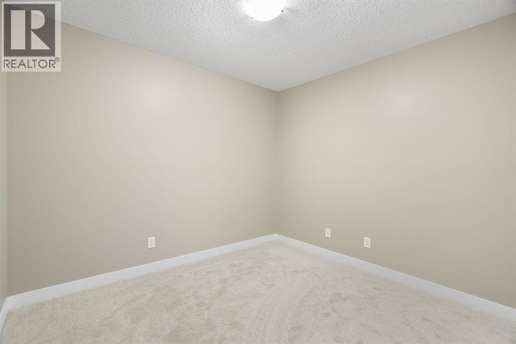 #1315 81 Legacy Boulevard SE - 24