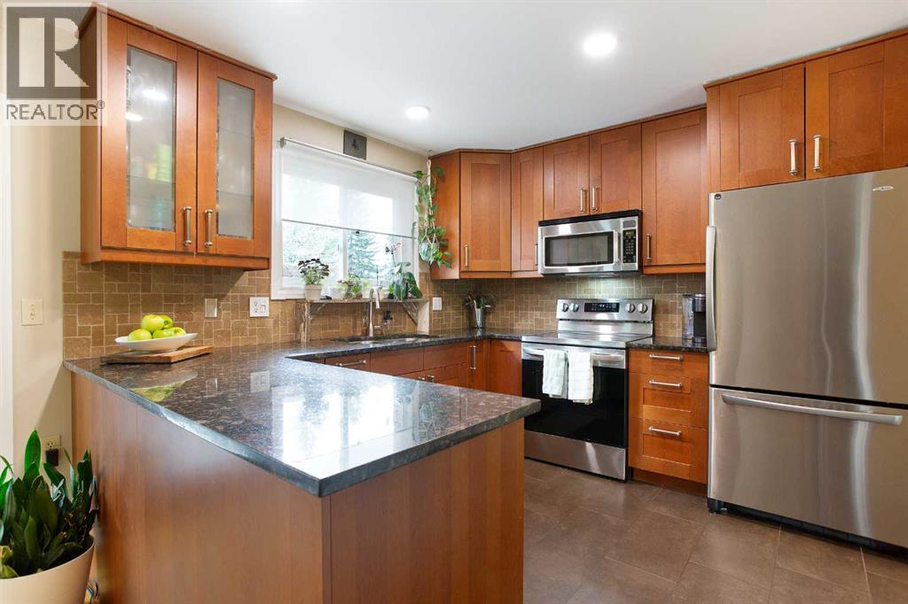 15 Bearberry Crescent NW - 6