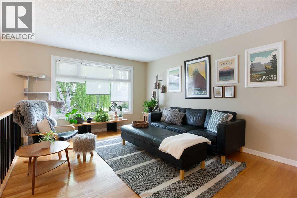 15 Bearberry Crescent NW - 4
