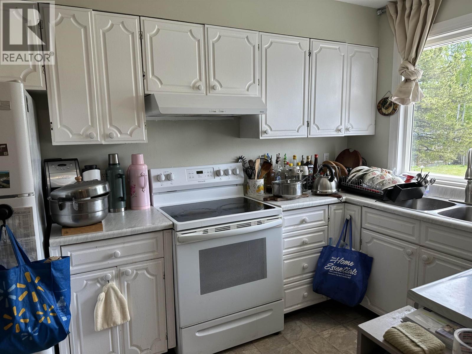 10102 PAQUETTE AVENUE - 5