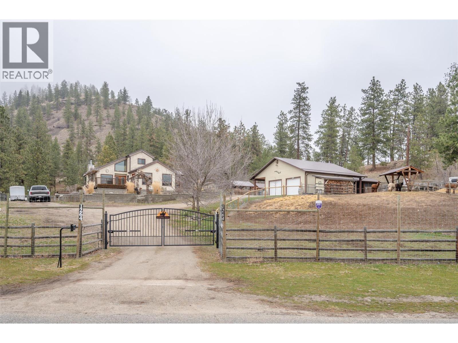 1264 Green Lake Road, Oliver