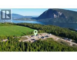 6831 42 Street Ne, Salmon Arm, BC V0E1K0 Photo 8