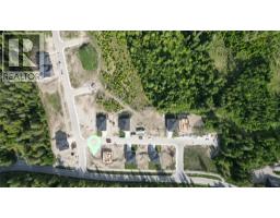 6951 42 Street Ne, Salmon Arm, BC V0E1K0 Photo 6