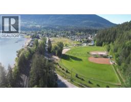 6740 42 Street Ne, Salmon Arm, BC V0E1K0 Photo 6