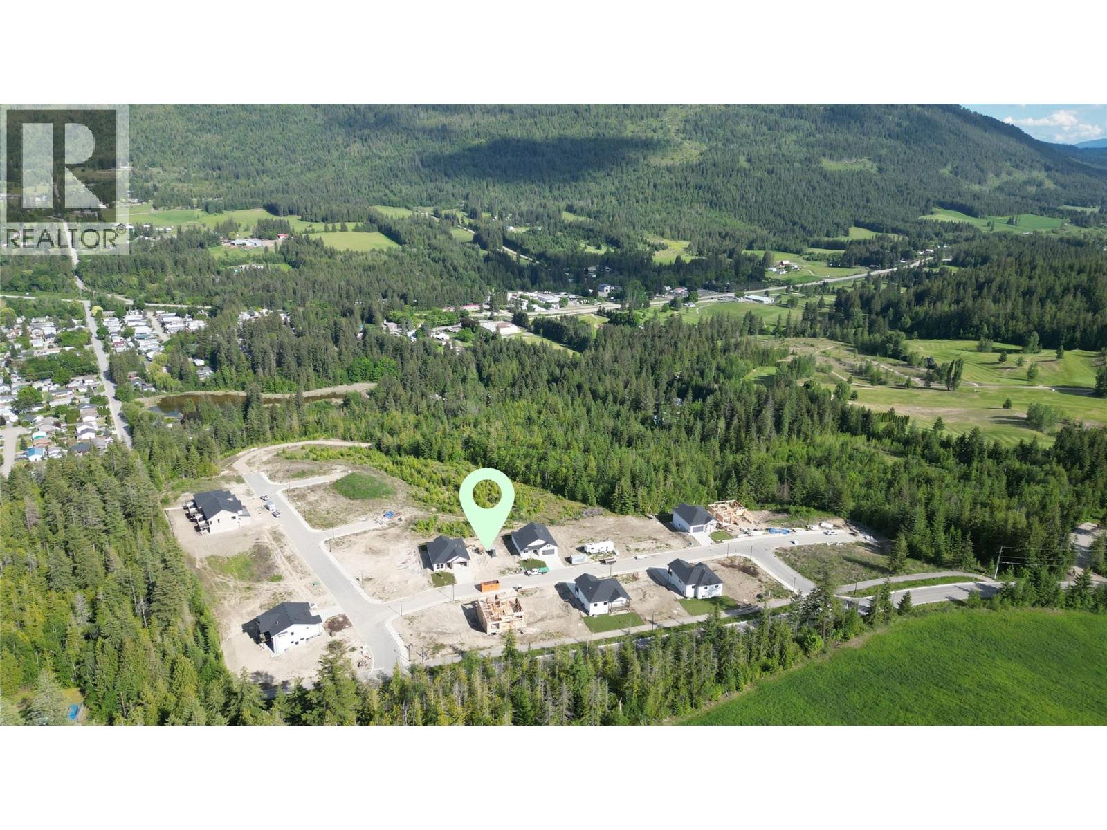 6850 42 Street Northeast, Salmon Arm