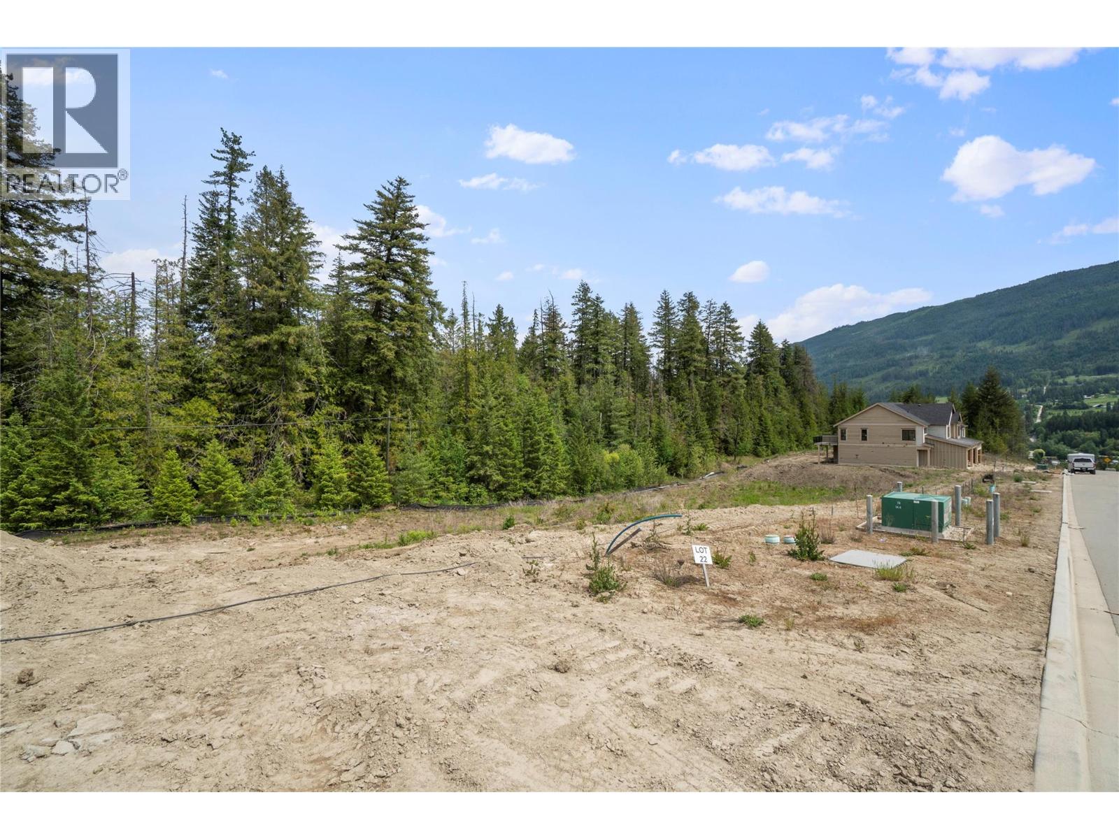  4231 69 Avenue Northeast, Salmon Arm