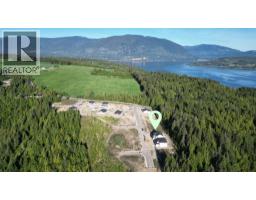 4311 69 Avenue Ne, Salmon Arm, BC V0E1K0 Photo 7
