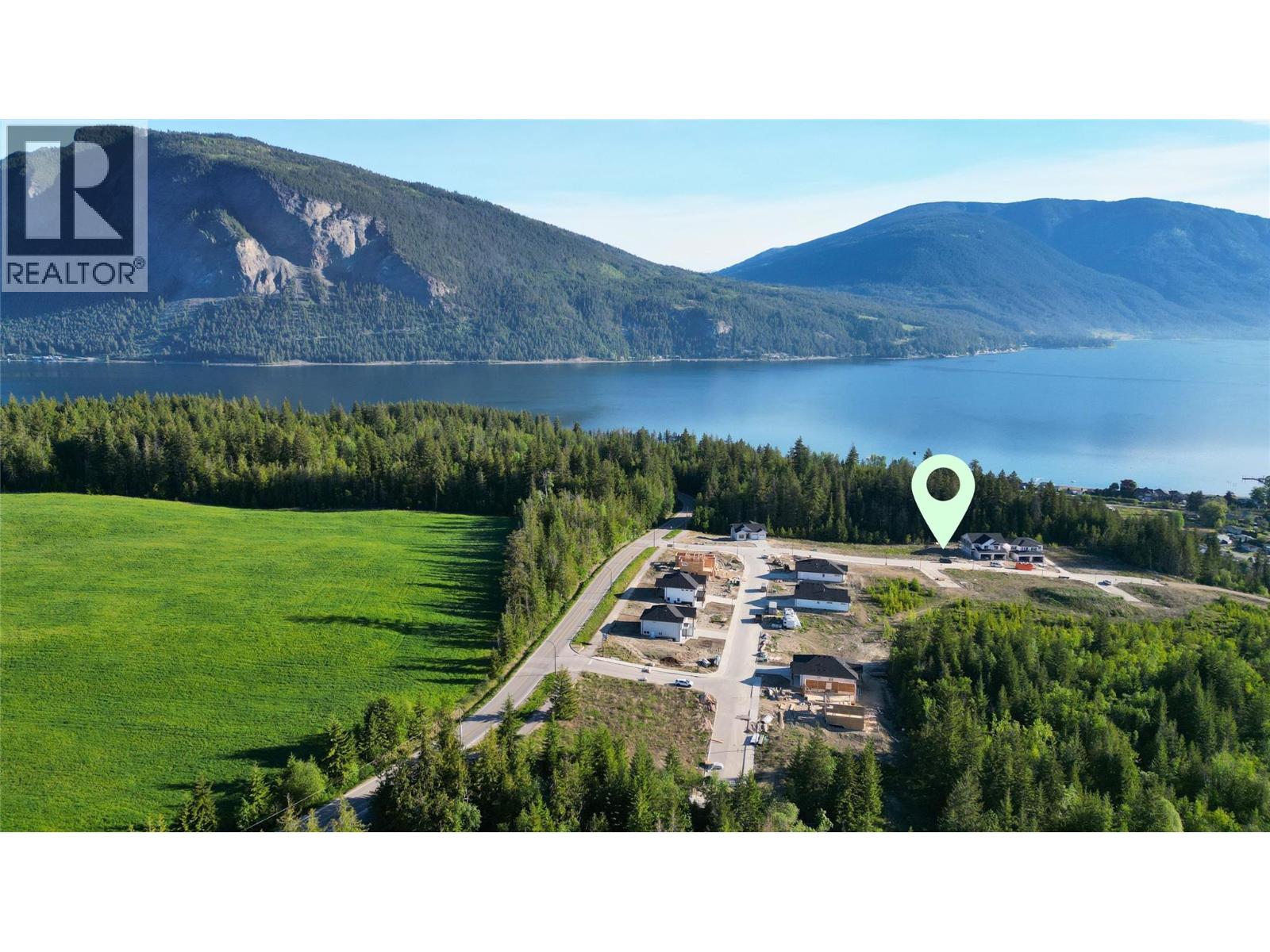  4311 69 Avenue Northeast, Salmon Arm