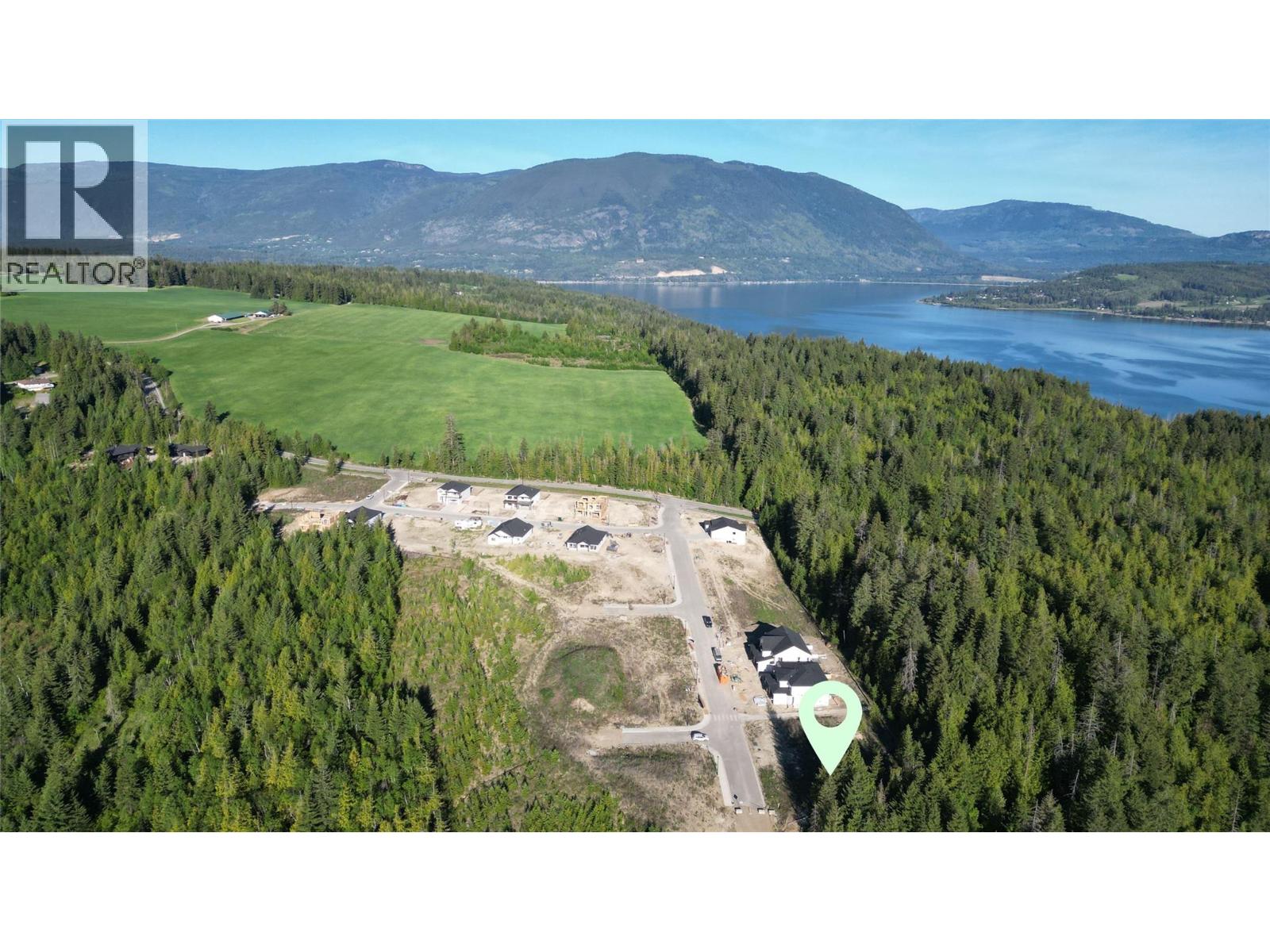  4411 69 Avenue Northeast, Salmon Arm