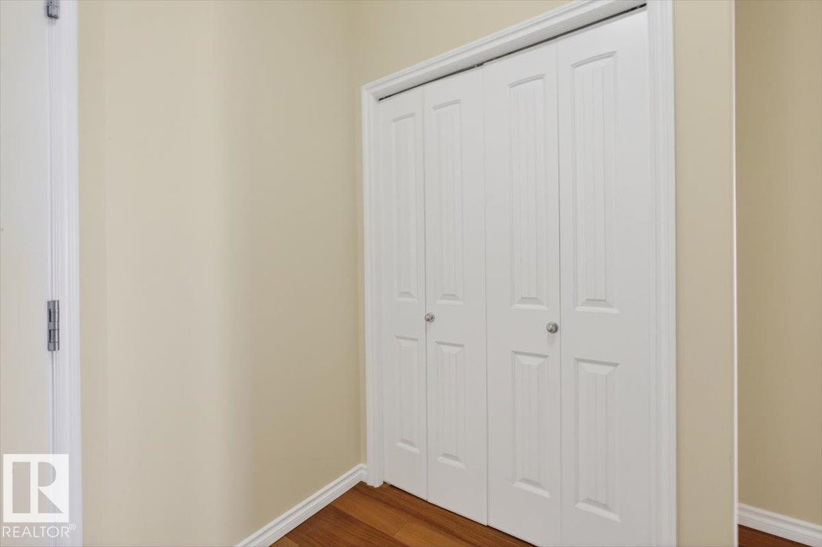#326 8528 82 AV NW - 25