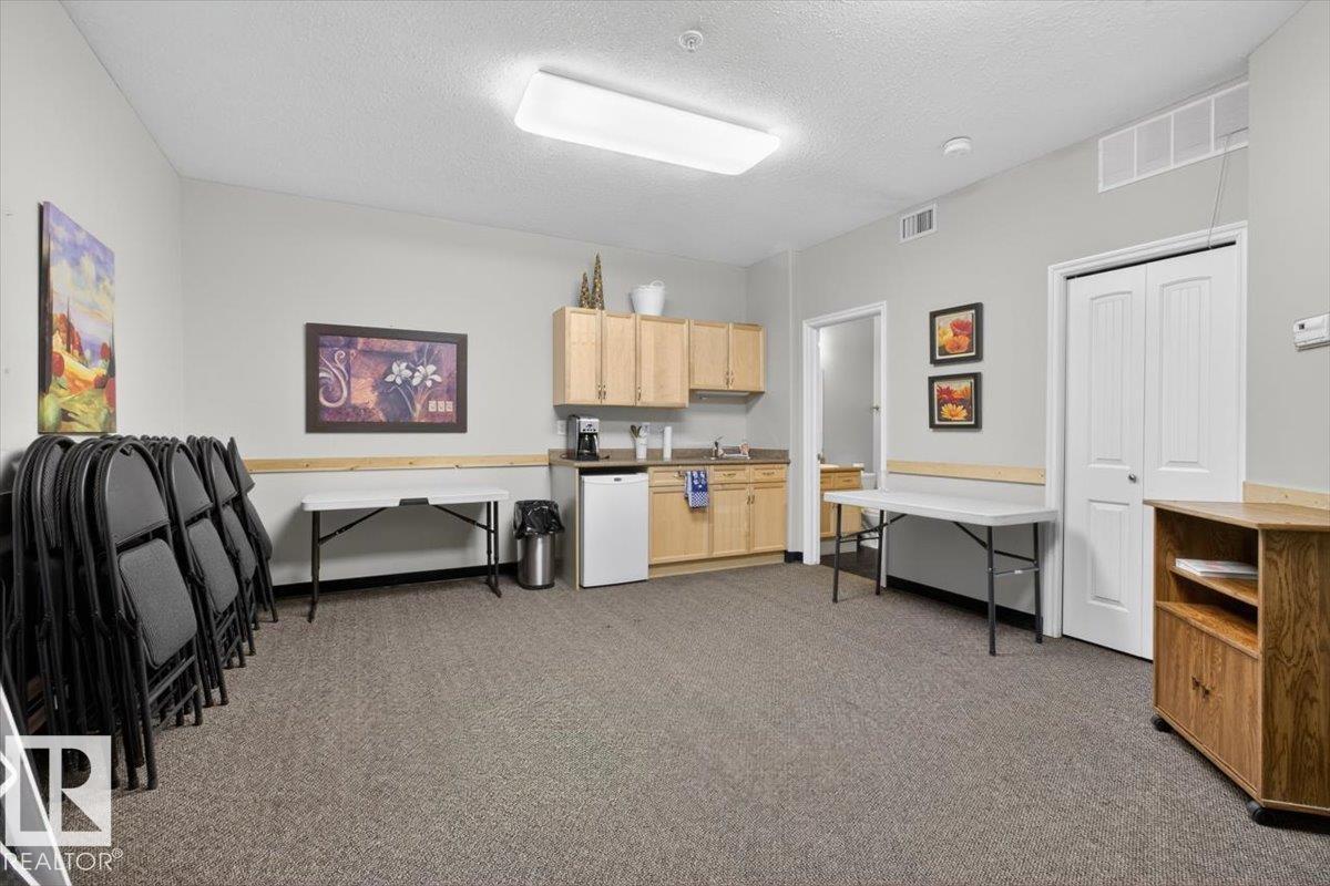 #326 8528 82 AV NW - 34